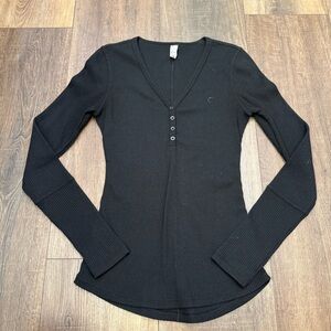 Zyia black don’t wake me thermal top